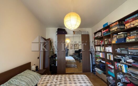 2 LOCALI CON BALCONE