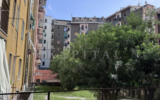 DUE LOCALI IN CENTRO